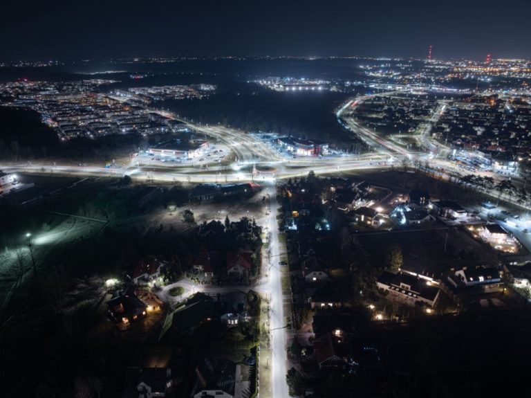 Toruń rozświetlony energooszczędnymi oprawami od Lena Lighting 